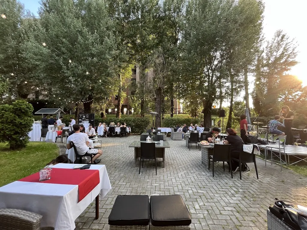 Ristorante La Griglia sul Fuoco restaurant in Buccinasco