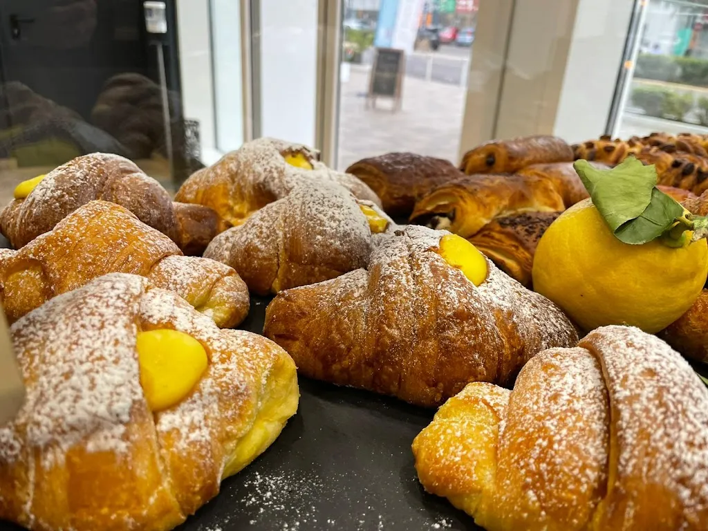 Divino Cafè - Wine Food Bar_Buccinasco_slider_image_2