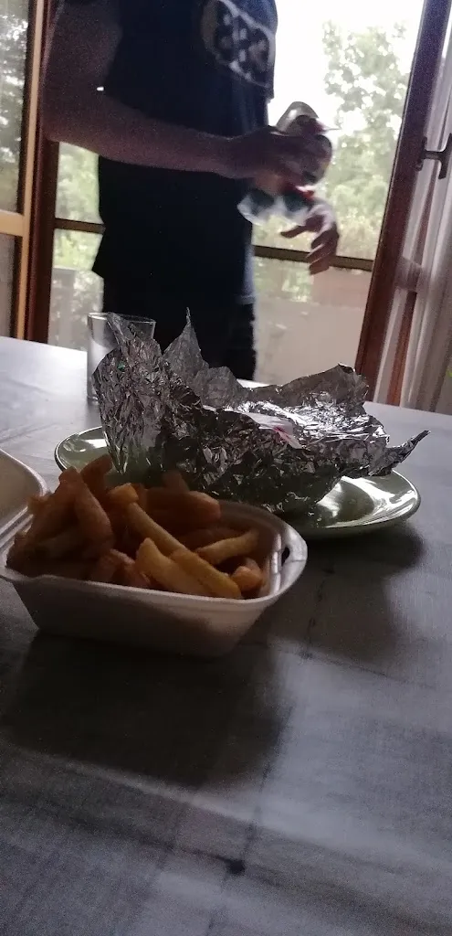 Andrea C_Istanbul Pizza Turkish_Buccinasco_review