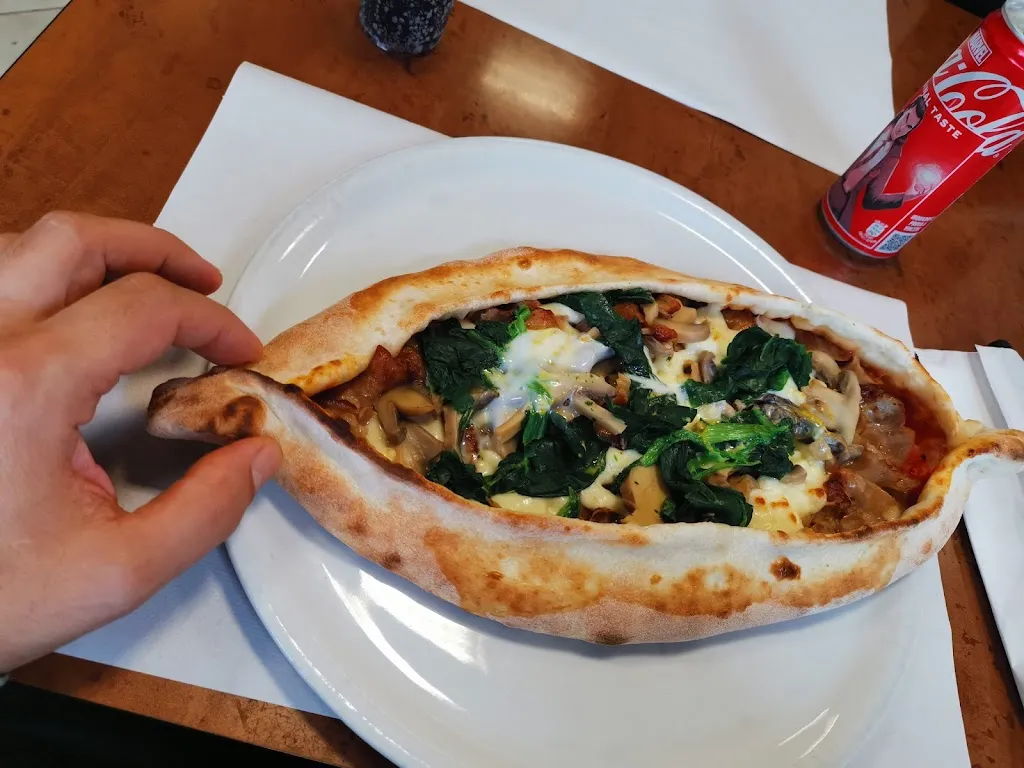 Gasp77_Istanbul Pizza Turkish_Buccinasco_review