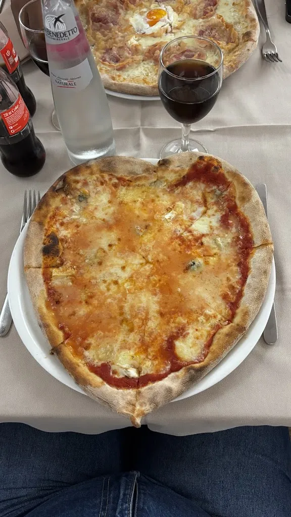 suzie gerçon_Romantica Pizza & Restaurant_Buccinasco_review