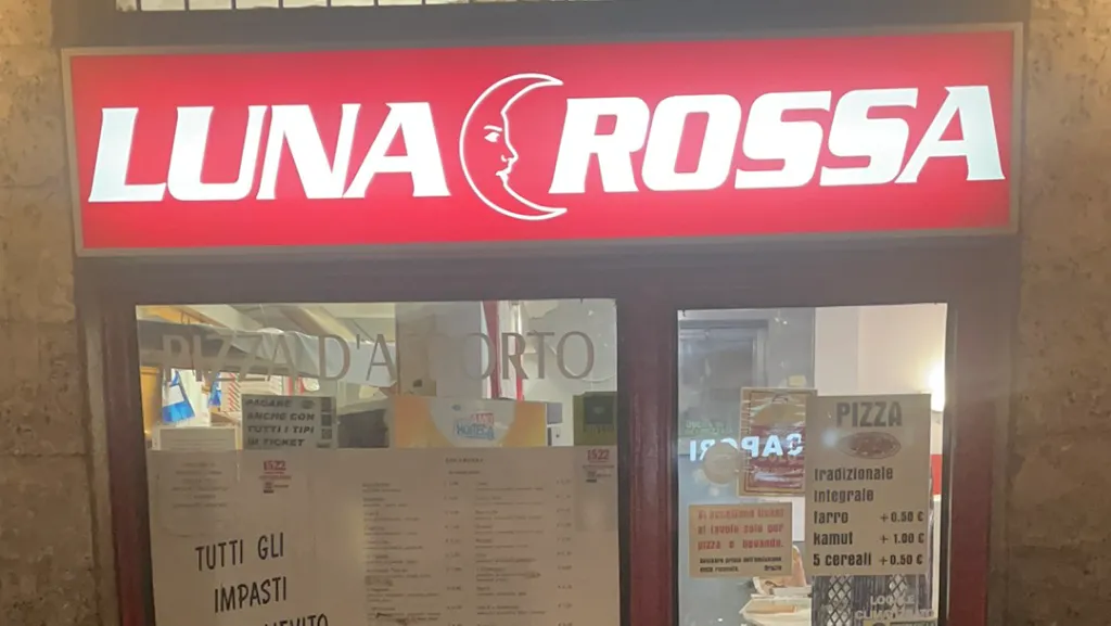 Ristorante Pizzeria Luna Rossa_Buccinasco_slider_image_1