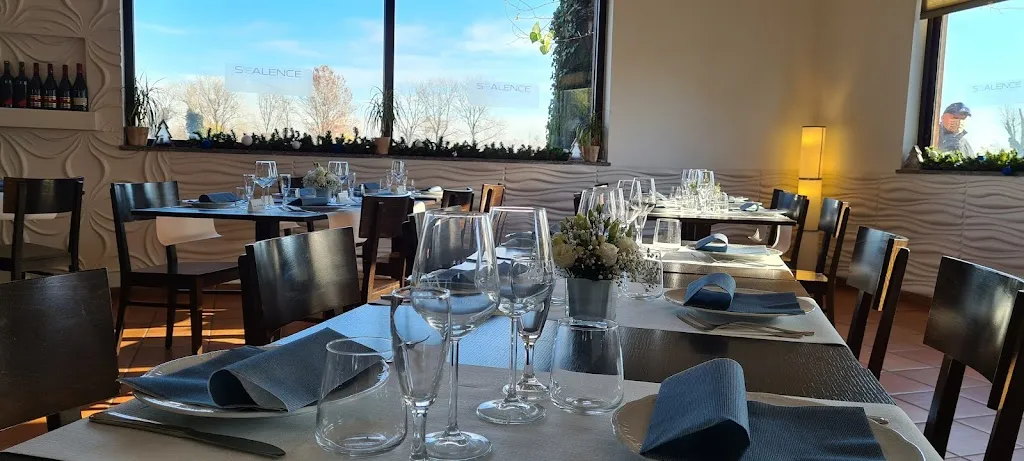 Ristorante pizzeria pub Pianeta Verde restaurant in Buccinasco