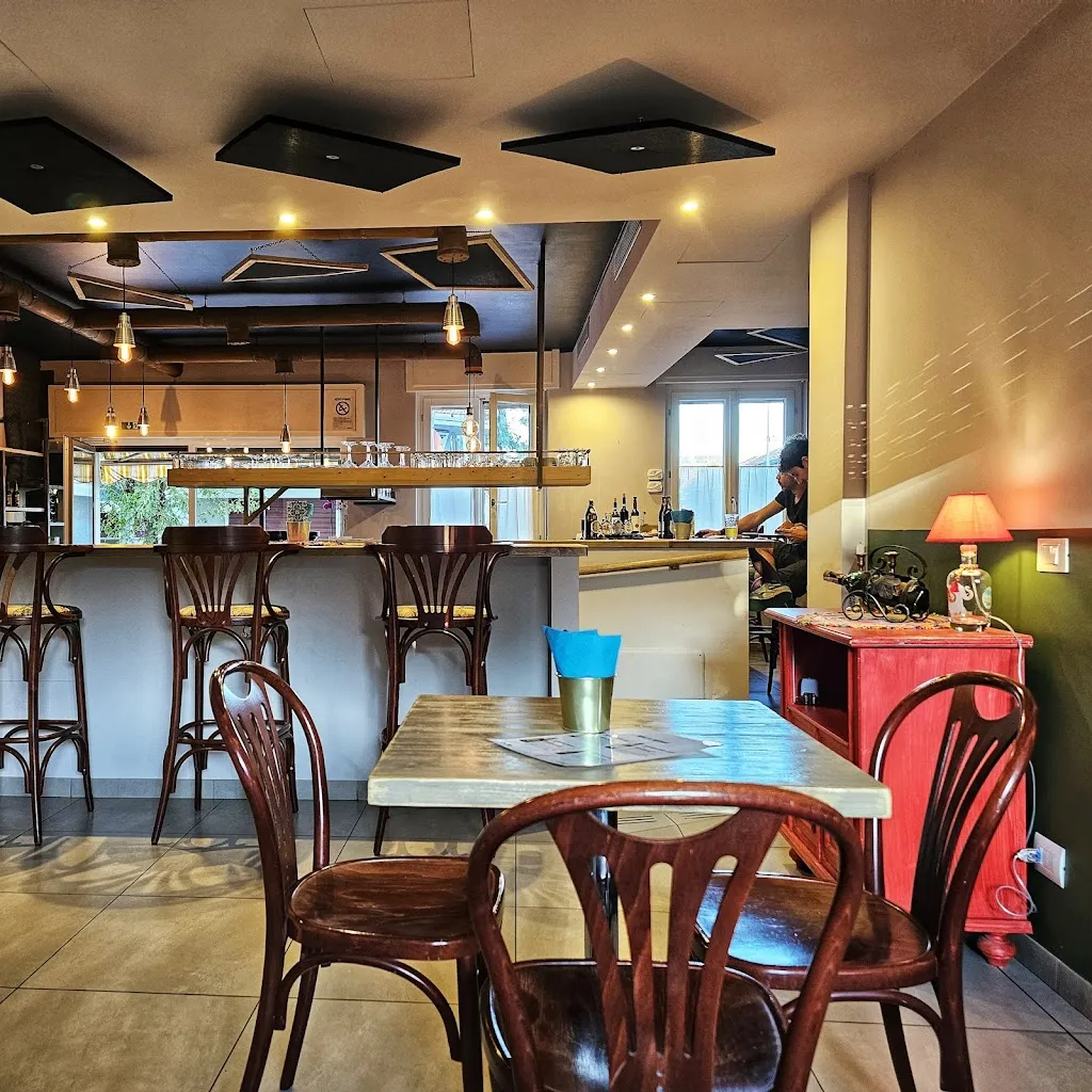 Bottega Panini restaurant in Bussero