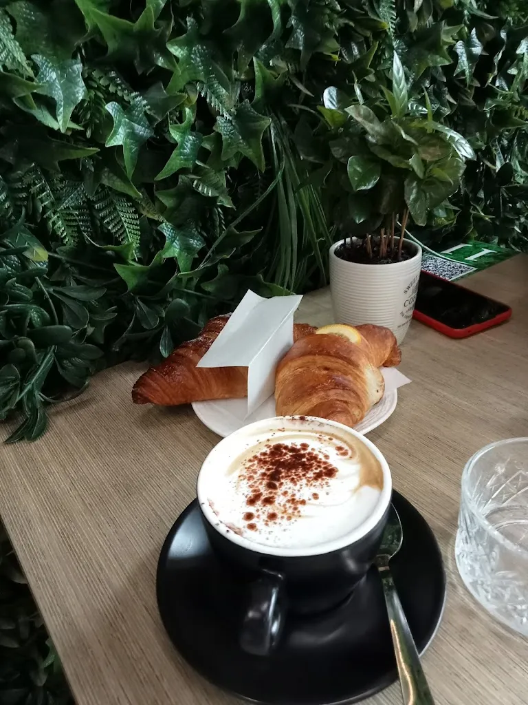 Luisella Riva_Lady green bar_Busnago_recensione