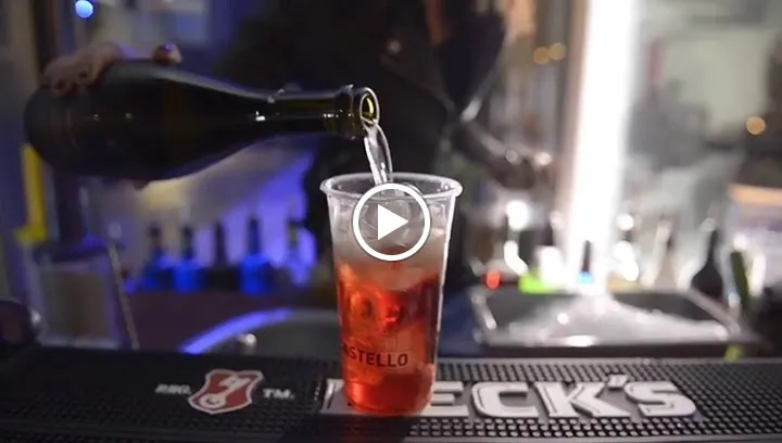 Lady green bar_Busnago_slider_image_2