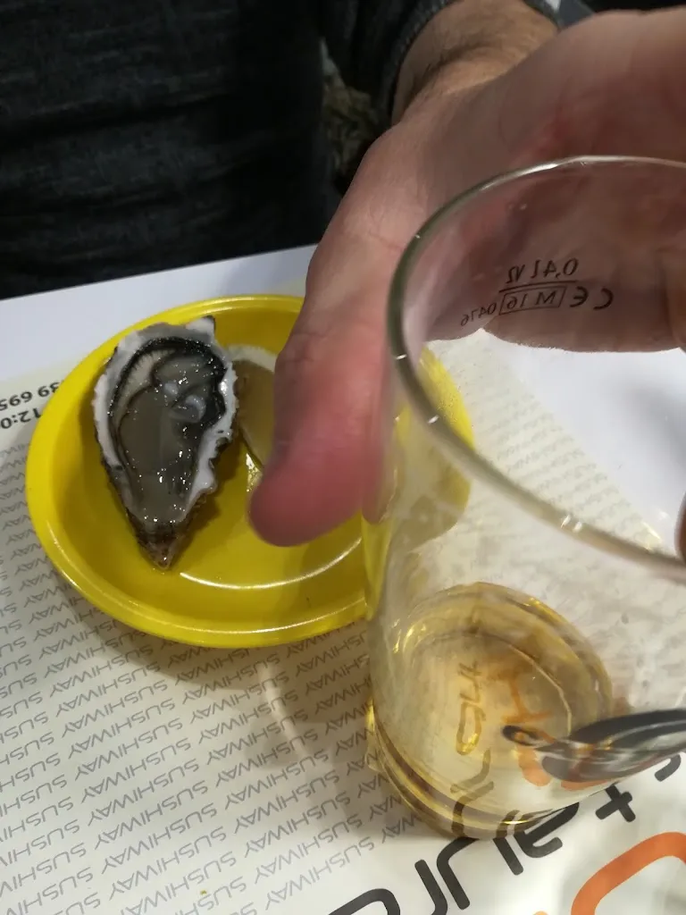 Menu_MOOD Sushi Restaurant • Busnago_Busnago_image_6