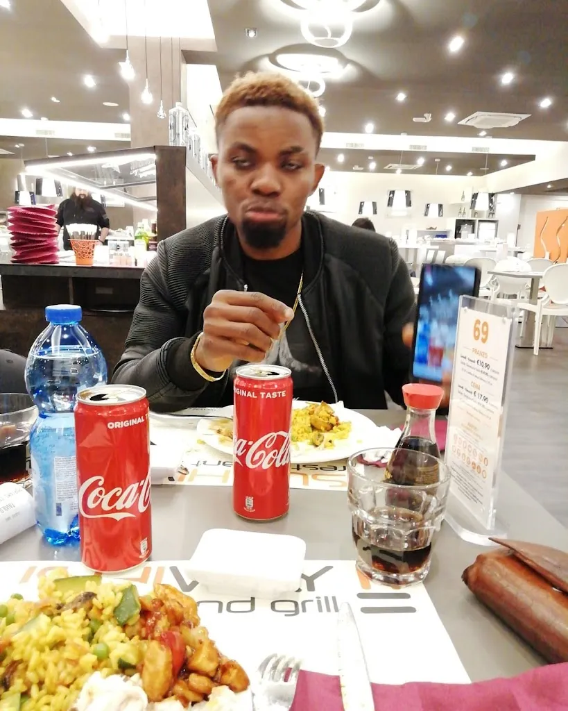 BLessJ_MOOD Sushi Restaurant • Busnago_Busnago_review