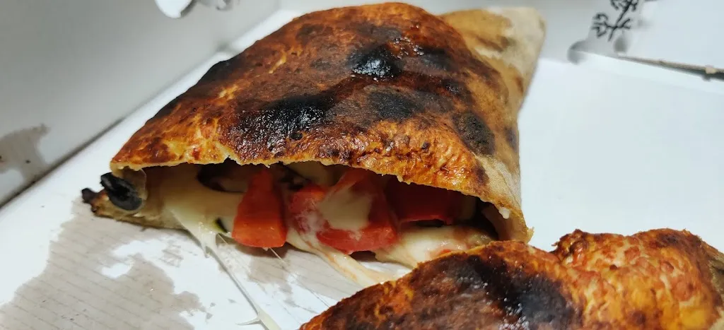 Mondo Pizza Di Hussain Shah Syed Fida restaurant in Busto Garolfo