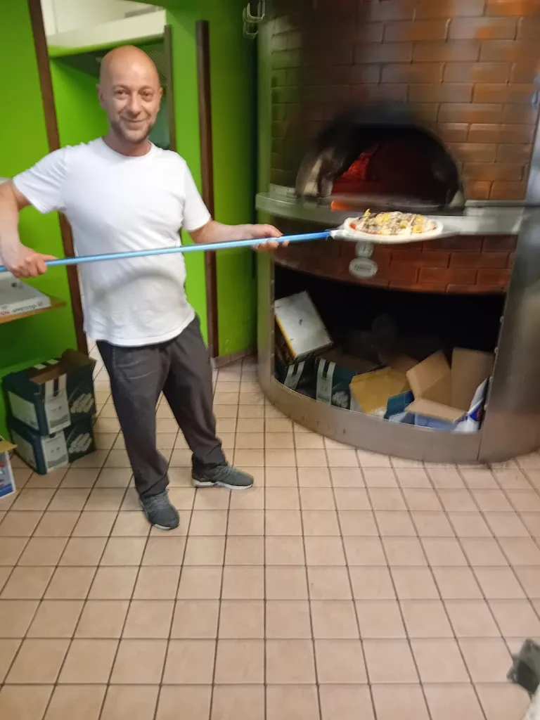 Rocco_Pizzeria Reality_Busto Garolfo_review