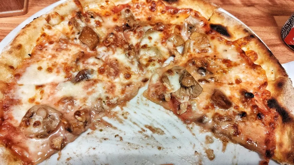 Francesca Di Bisceglie_Pizzeria d'asporto La Colonna_Busto Garolfo_review