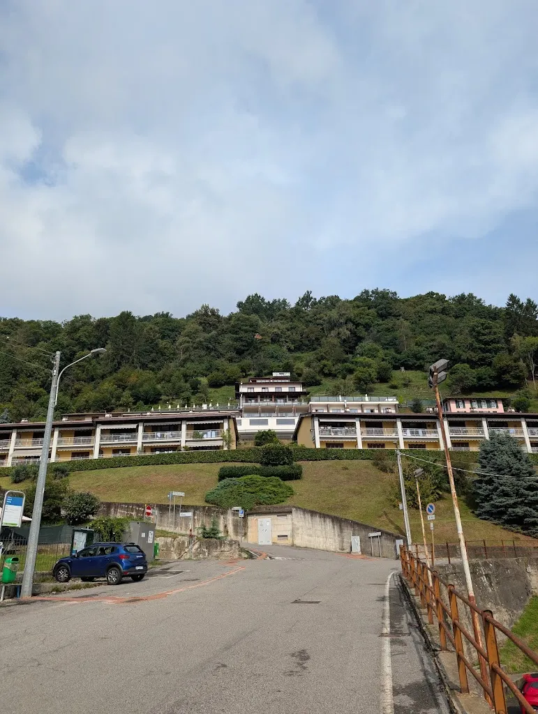 Ernesto Amador_Stampa 1968 Hotel e Ristorante_Cadegliano-Viconago_review