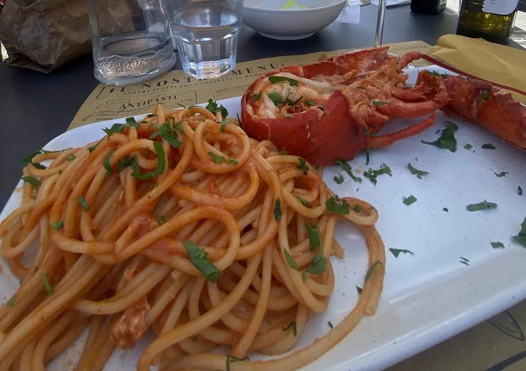 Ben May_Risto Bar Company Vecchia Maiolica_Cadenabbia_review