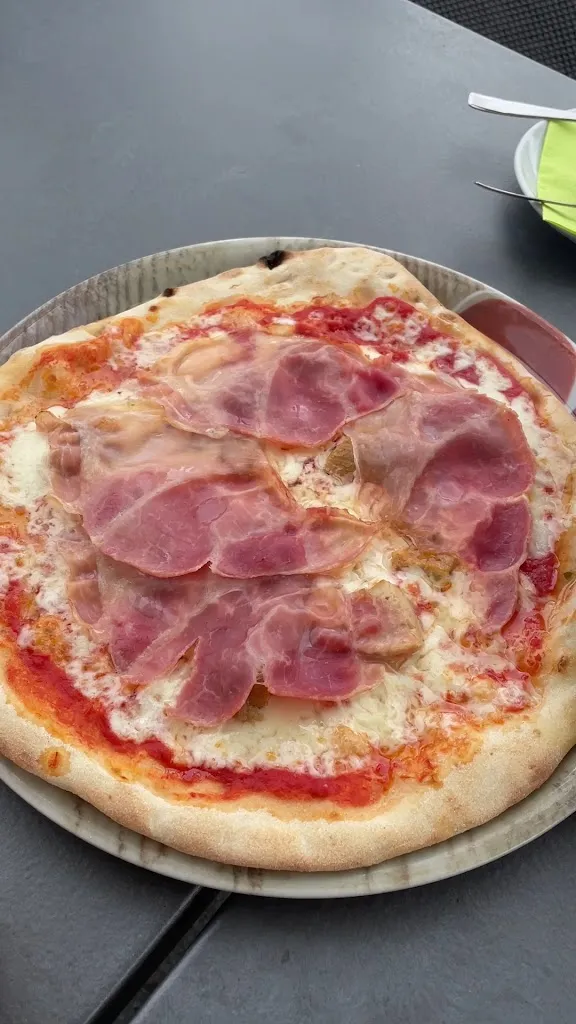 Risto Bar Company Vecchia Maiolica_Cadenabbia_slider_image_2