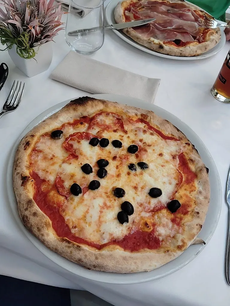 Sérgio Martins_Ristorante Il Larice_Cadrezzate_review