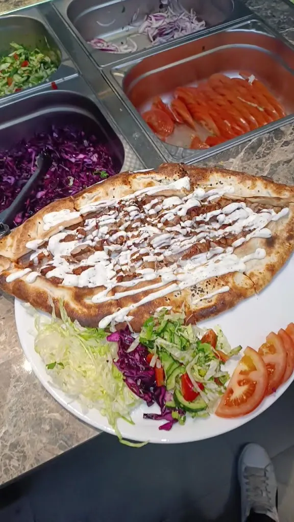 Rosa Turkish Kebap Pizza & Grill & Bar_Cabiate_slider_image_2