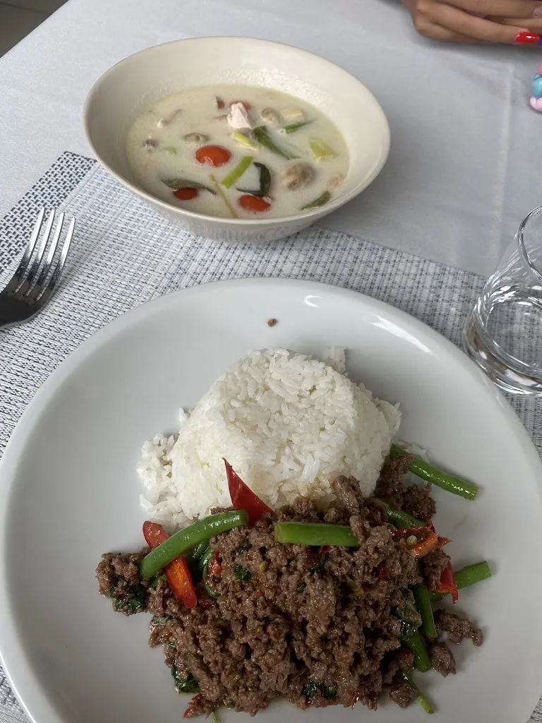 Zahra Ahmed_THAI THAI AUTENTICA CUCINA THAILANDESE_Cabiate_review