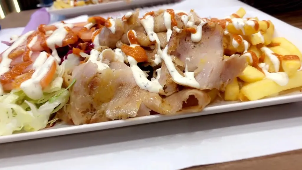 Ch najib Arif arain of peroshah_Istanbul City_Cabiate_review