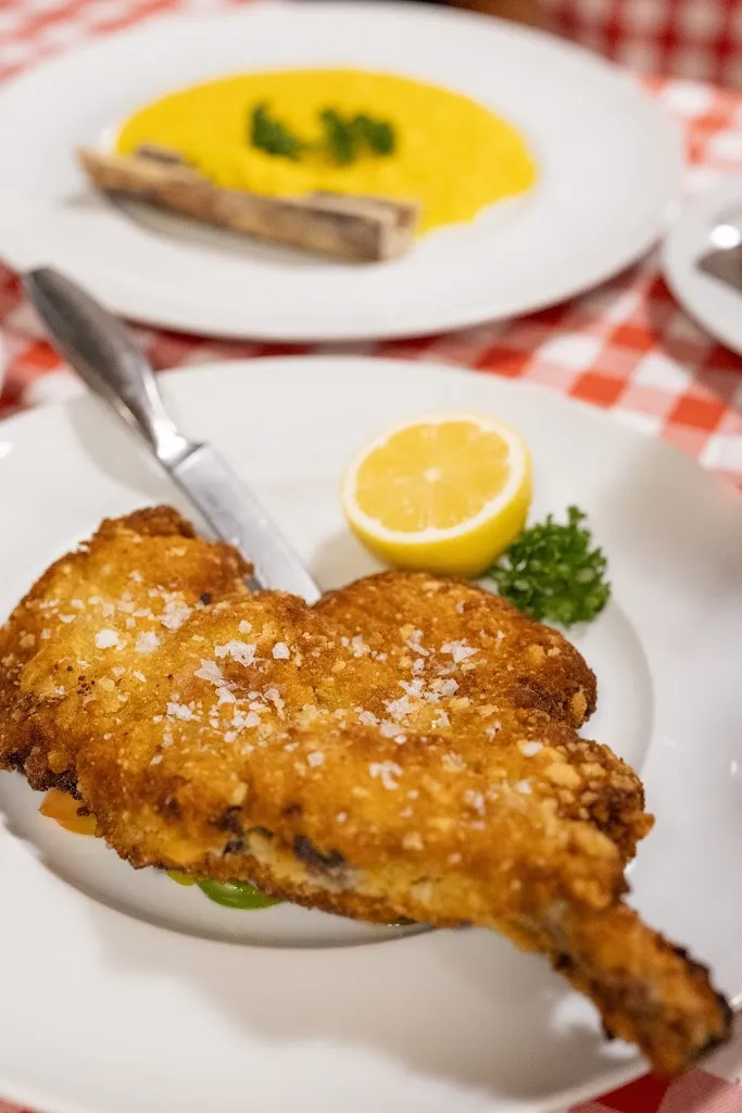 Oss Bus_Cabiate_slider_image_3