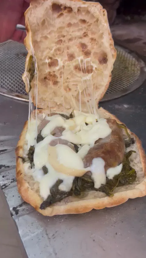 PIZZERIA SANTORO Farina & Pumarùoru_Cabiate_slider_image_2