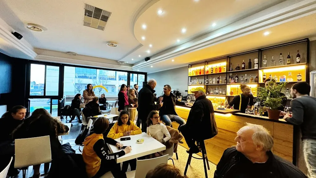 Feelings - Fried chicken & cocktails restaurant in Cabiate