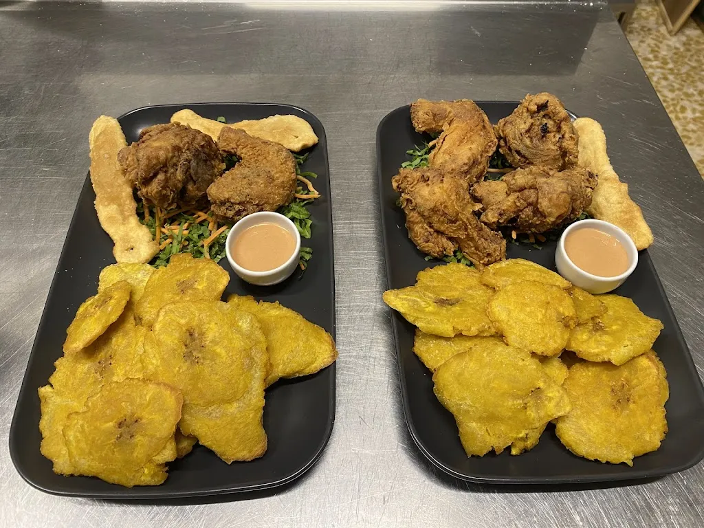 Feelings - Fried chicken & cocktails_Cabiate_slider_image_3