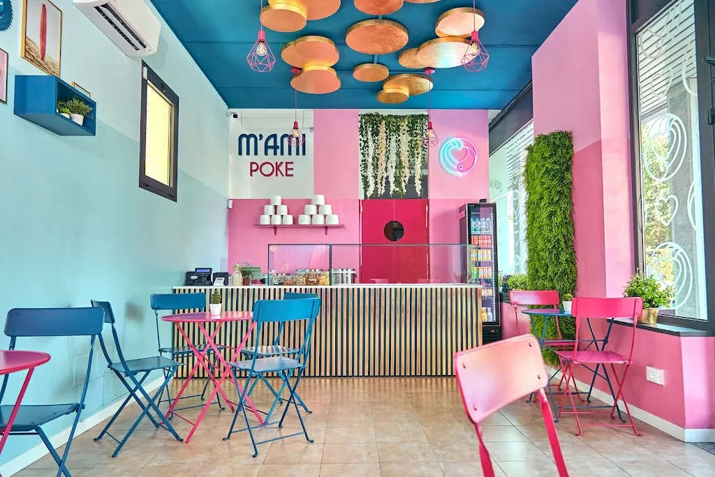 M’ami poke restaurant in Cabiate