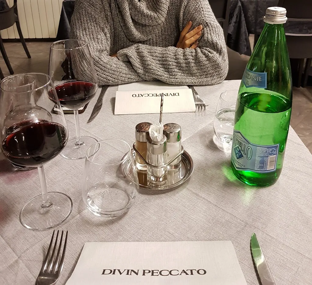 Iuri Reis_Divin Peccato_Calcinato_review