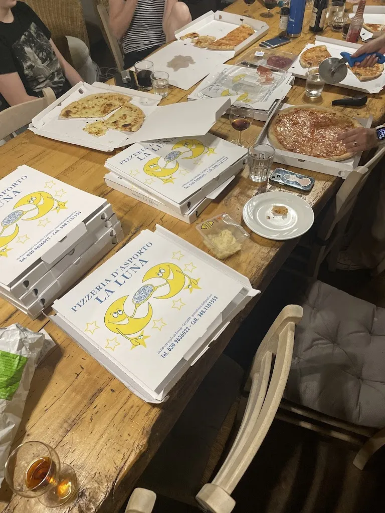 Lorenzo Grego_Pizzeria D'asporto La Luna_Calcinato_review