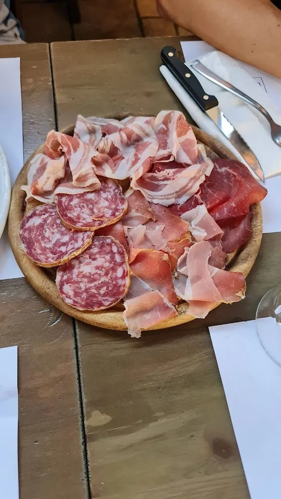 Menu_Dundee pub pizzeria_Caleppio_immagine_4