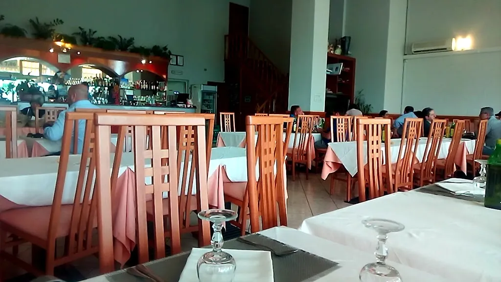 Ristorante Pizzeria Italo Cinese di Zhu Maochao_Caleppio_slider_image_2