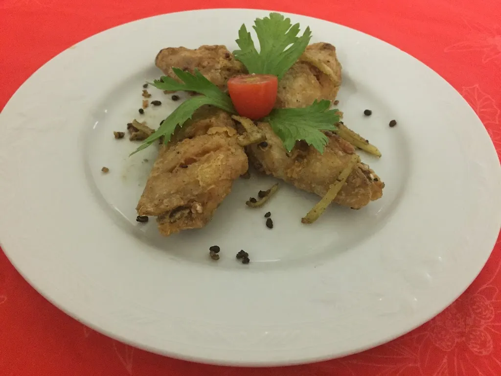 Ristorante Pizzeria Italo Cinese di Zhu Maochao_Caleppio_slider_image_3