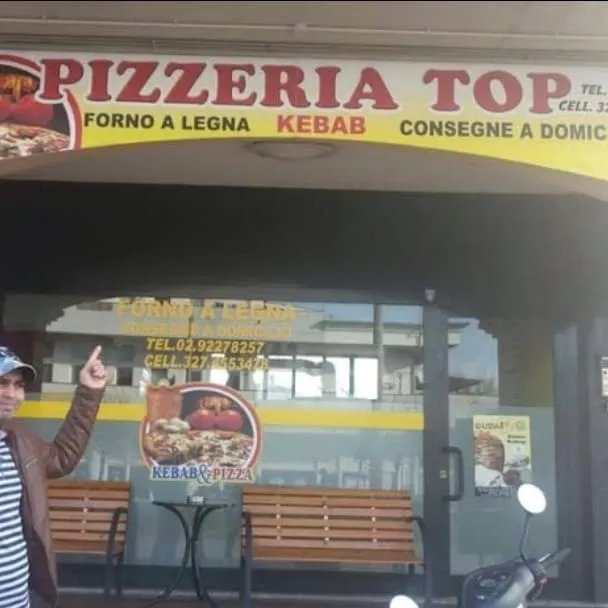 Pizza Top restaurant in Caleppio