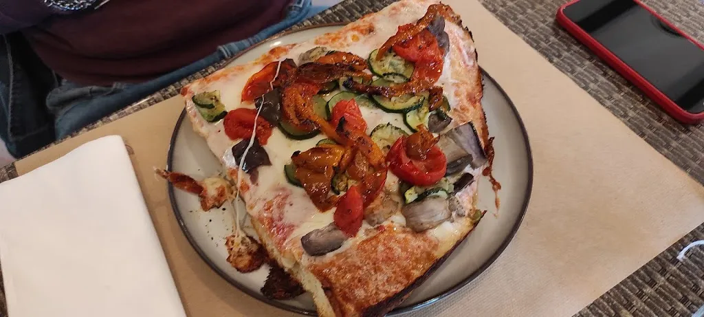 Roby Galeano_Gustò - PizzaPerFetta_Caleppio_review