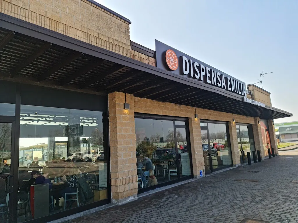 Dispensa Emilia Pantigliate restaurant in Caleppio