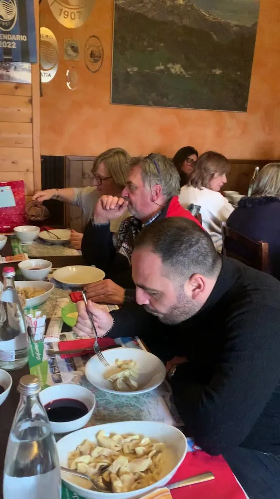 Rifugio Cespedosio_Camerata Cornello_slider_image_2