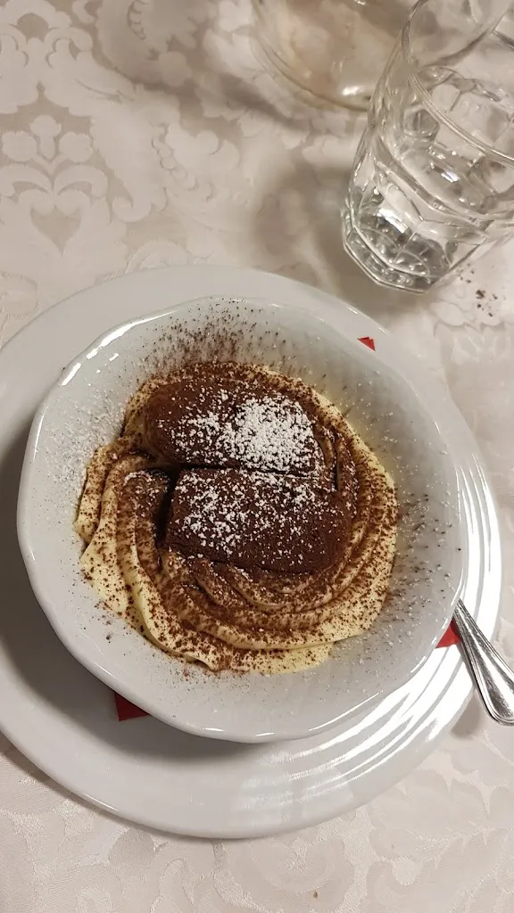 Manu_Ristorante Pizzeria La Baracca_Camerata Cornello_review