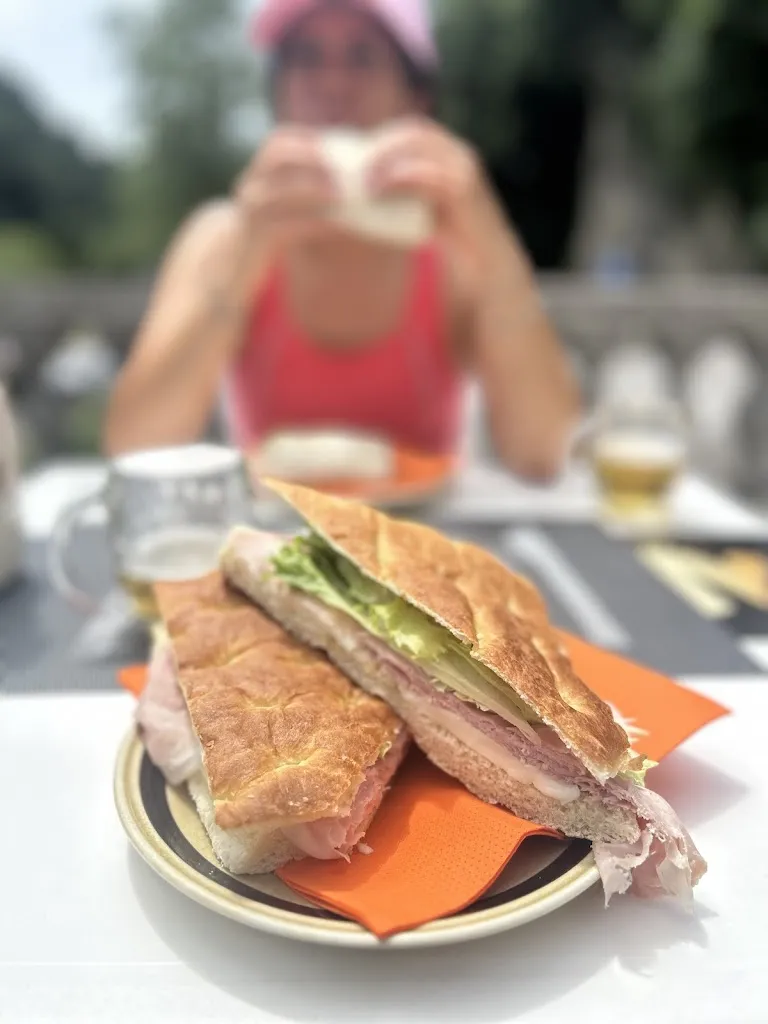 Virginie Gullekian_Bar Miniere di Tassi Maria Rosa_Camerata Cornello_review