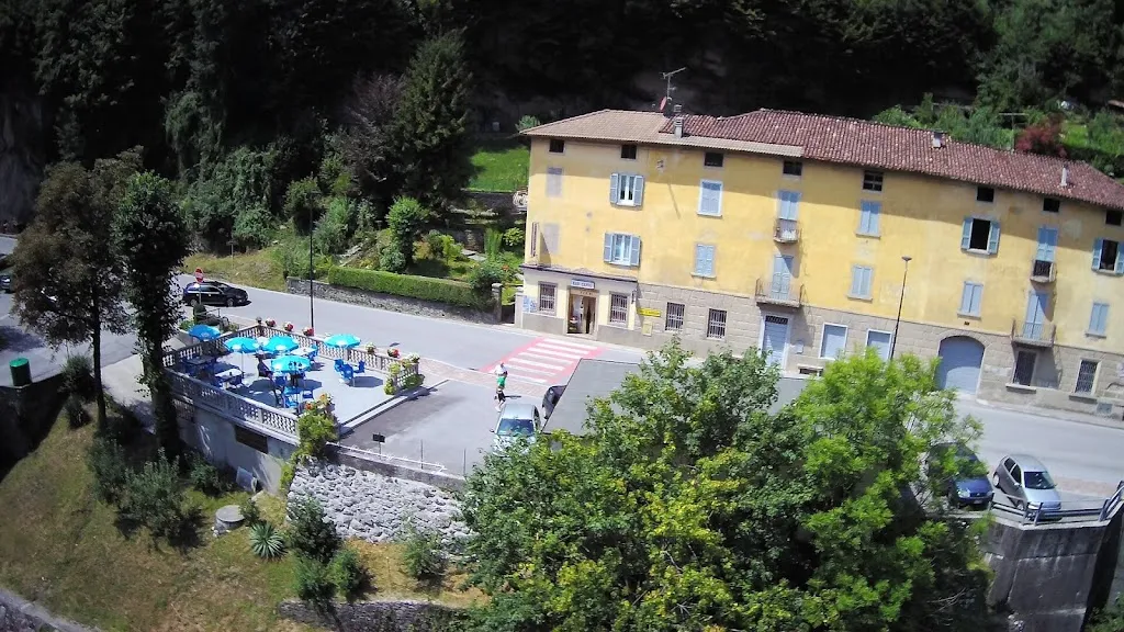 Bar Miniere di Tassi Maria Rosa_Camerata Cornello_slider_image_3