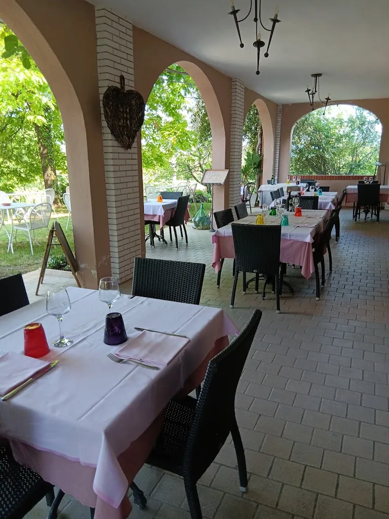La pepola restaurant in Calvagese della Riviera