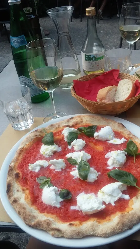 Esther Visser_Baraonda_Calvagese della Riviera_review