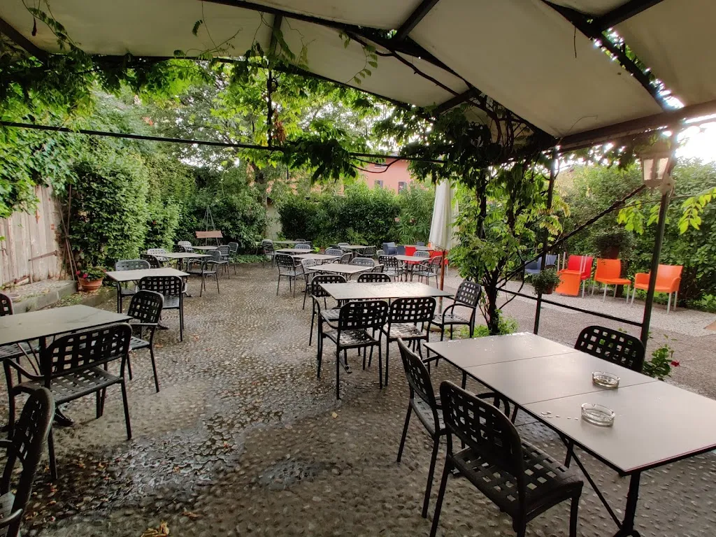 Baraonda restaurant in Calvagese della Riviera