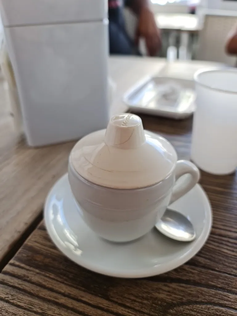 Luca Caricato_Papiè_Acquaviva delle Fonti_recensione