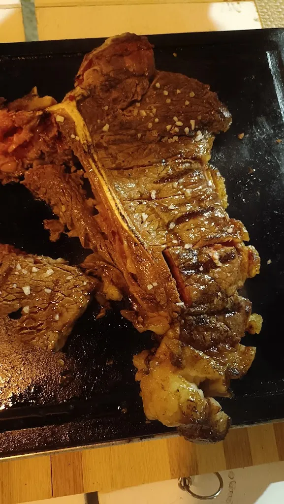 Angelo Picciariello_ARROSTERIA di Macelleria in piazza_Acquaviva delle Fonti_review