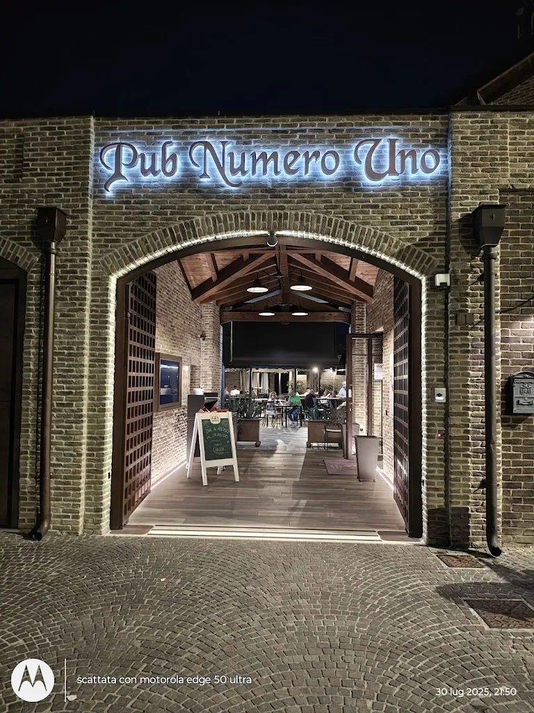 Pub Number One_Calvisano_slider_image_3