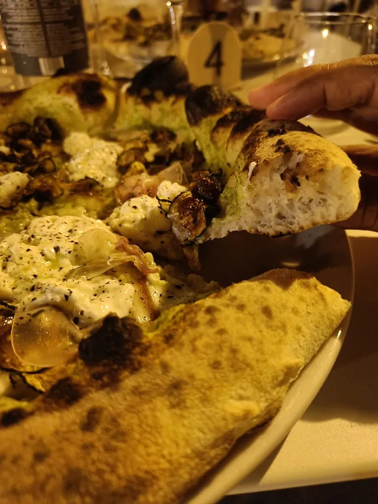 Francesco Lorusso_Pizzicà_Acquaviva delle Fonti_review