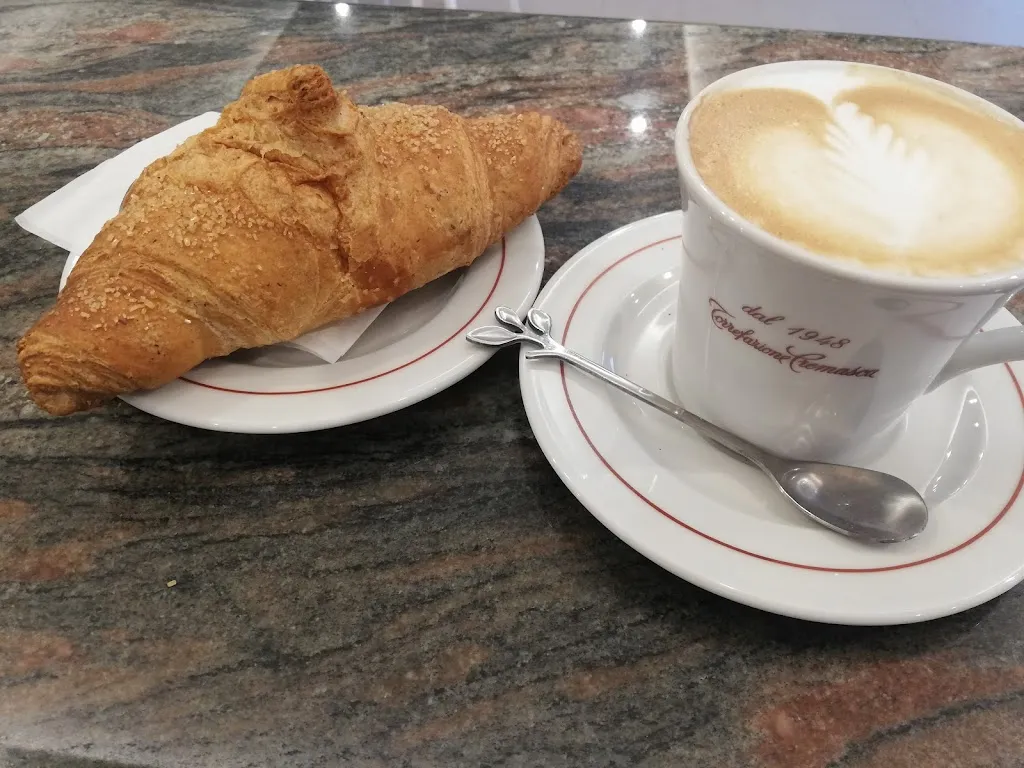 Red lion_Camisano_slider_image_3