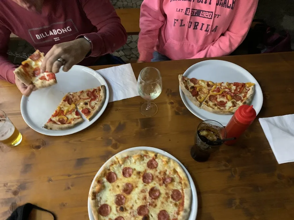 Henry XD_Pizzeria Sasà_Camisano_review