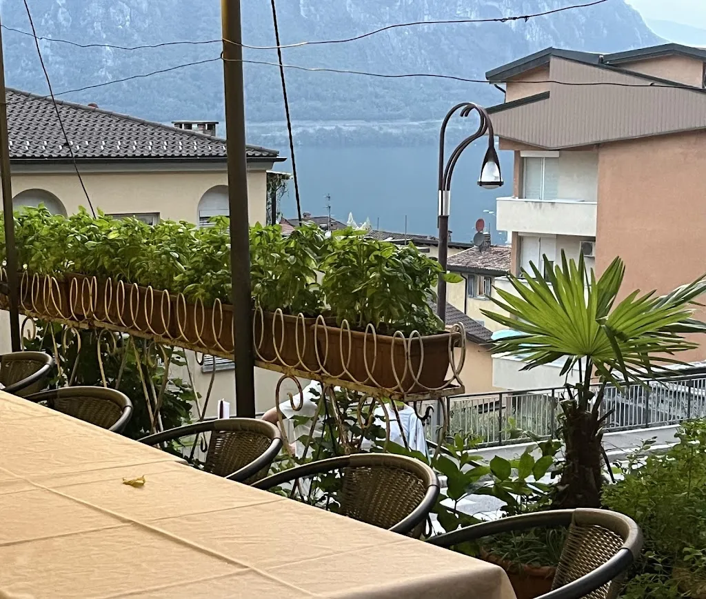 Grotto Rialdo_Campione_slider_image_2