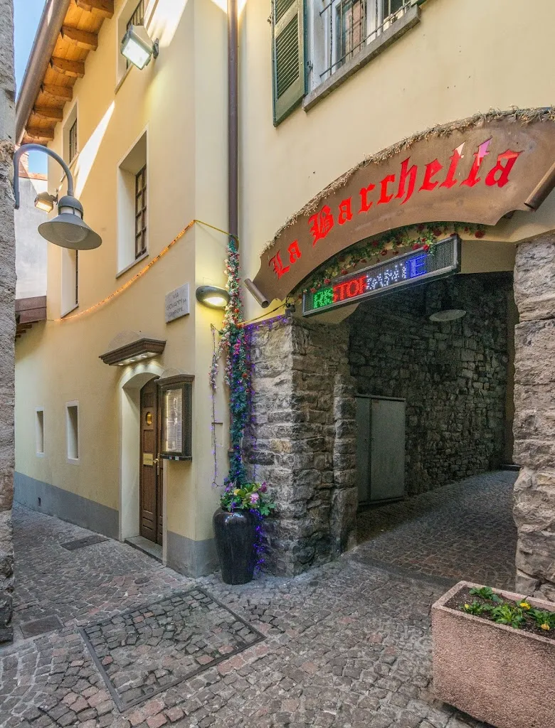 Ristorante La Barchetta _Campione_slider_image_1